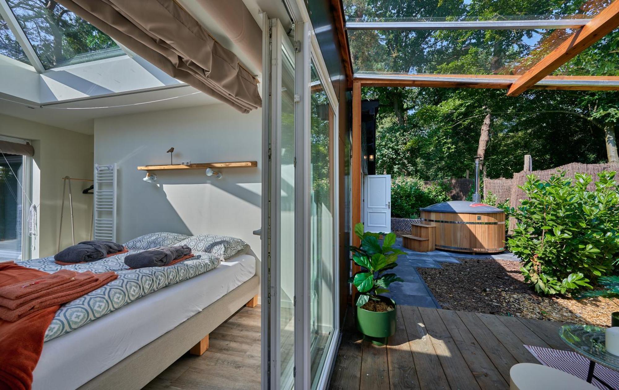 Holiday home Zen-bungalow No 5 Met Sauna En Hottub