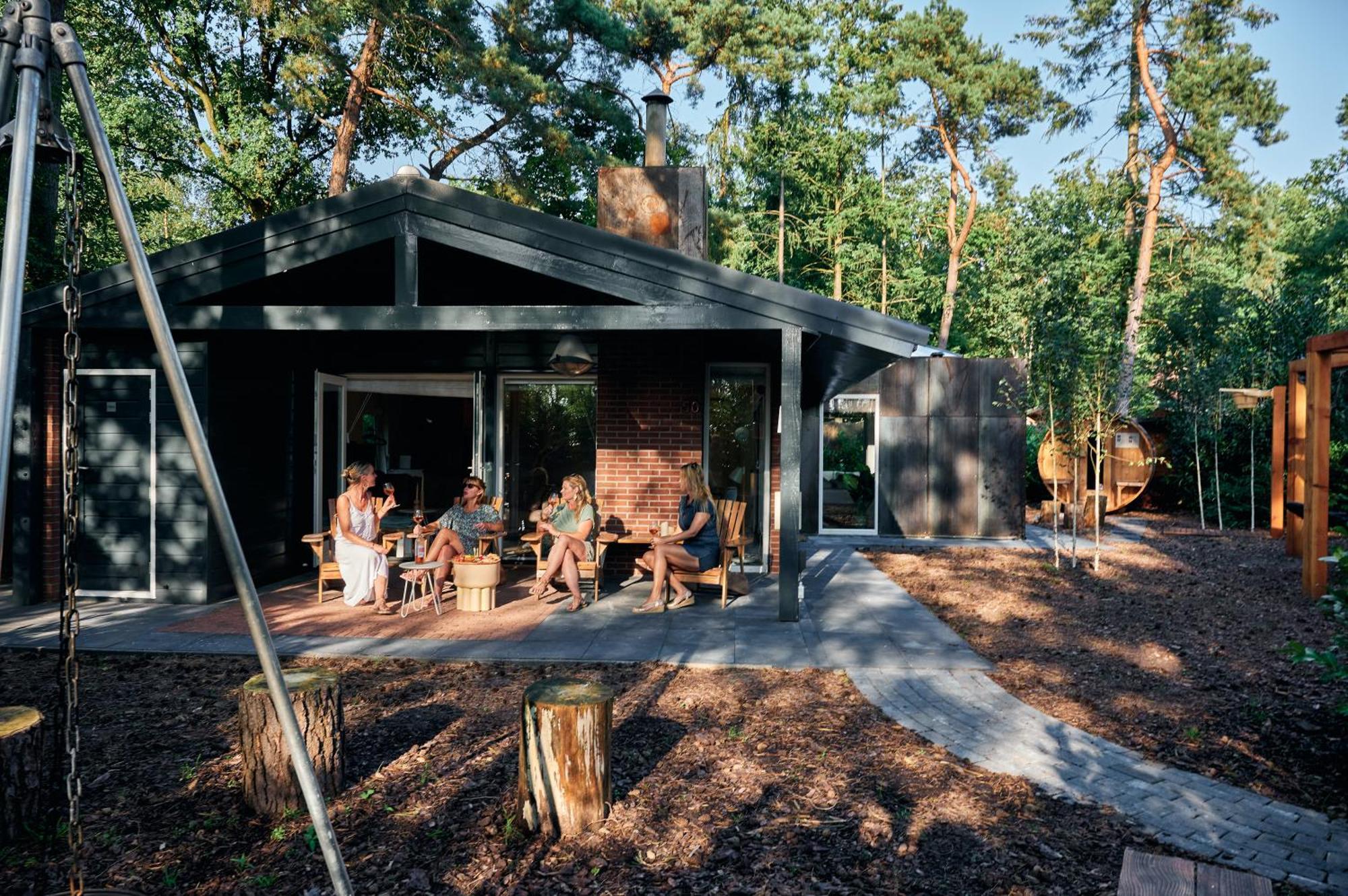 Zen-bungalow No 5 Met Sauna En Hottub * Rheezerveen